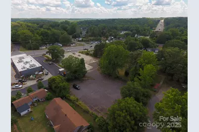706 S Main Street, Mount Holly, NC 28120 - Photo 5