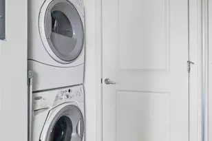 210 N Church St, Charlotte, NC 28202 - Photo 17