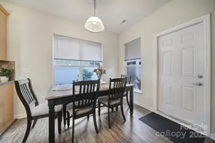 1917 Stroud Park Ct, Charlotte, NC 28206 - Photo 11