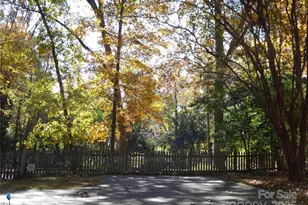 1330 Burtonwood Cir, Charlotte, NC 28212 - Photo 31