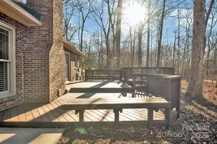 1330 Burtonwood Cir, Charlotte, NC 28212 - Photo 33