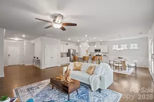 360 Picasso Trl, Mount Holly, NC 28120 - Photo 3