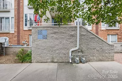 529 Donatello Avenue, Charlotte, NC 28205 - Photo 17