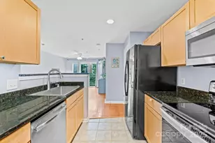 529 Donatello Avenue, Charlotte, NC 28205 - Photo 9