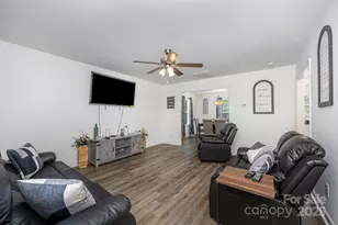 415 Pinecroft Ln, Spencer, NC 28159 - Photo 7