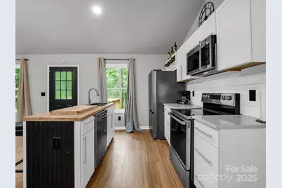 257 Roadrunner Circle, Lake Lure, NC 28746 - Photo 15