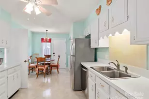 514 Crowfields Ln, Asheville, NC 28803 - Photo 11