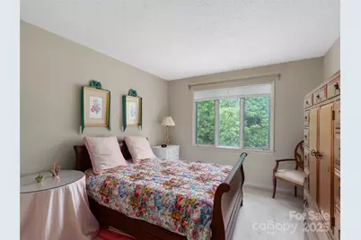 514 Crowfields Lane, Asheville, NC 28803 - Photo 17