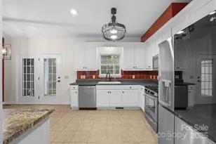 166 Jay Bird Dr, Sylva, NC 28779 - Photo 11