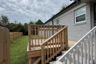 2617 Dundeen St, Charlotte, NC 28216 - Photo 7