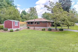105 Alexander Ave, Swannanoa, NC 28778 - Photo 5