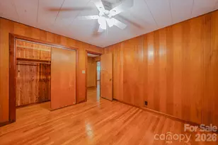 105 Alexander Ave, Swannanoa, NC 28778 - Photo 27