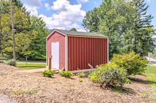 105 Alexander Ave, Swannanoa, NC 28778 - Photo 7