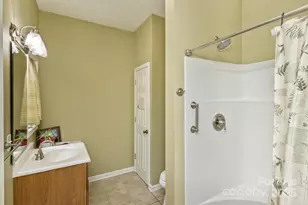 200 Waterford Dr, Mills River, NC 28759 - Photo 23