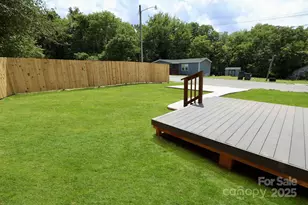 114 Starnes St, Chester, SC 29706 - Photo 3