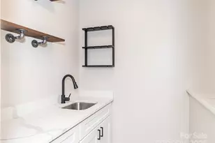 4020 Bon-Rea Dr, Charlotte, NC 28226 - Photo 17