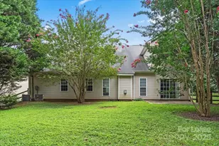 9920 Eden Hall Ct, Charlotte, NC 28277 - Photo 45