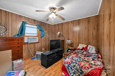 1044 Bumgarner Cemetery Road, Whittier, NC 28789 - Photo 19