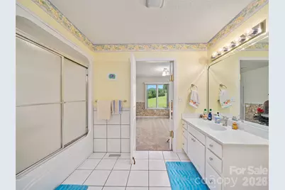 124 W Dogwood Circle, Burnsville, NC 28714 - Photo 19