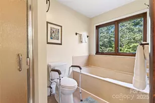 415 Reel Hollow Rd, Marion, NC 28752 - Photo 17