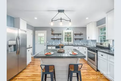 377 Plott Mountain Road, Waynesville, NC 28786 - Photo 9