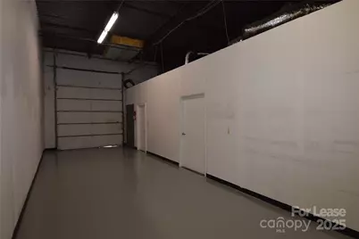 6128 Brookshire Boulevard #G & H, Charlotte, NC 28216 - Photo 13