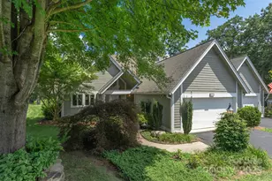 144 Overlook Dr, Flat Rock, NC 28731 - Photo 5