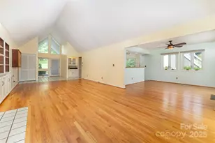 144 Overlook Dr, Flat Rock, NC 28731 - Photo 15