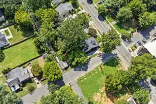 2201 Commonwealth Ave, Charlotte, NC 28205 - Photo 5