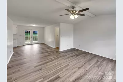 4609 Cottonwood Lane, Gastonia, NC 28052 - Photo 9