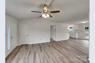 4609 Cottonwood Lane, Gastonia, NC 28052 - Photo 11