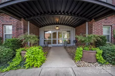 2338 Yadkin Avenue #407, Charlotte, NC 28205 - Photo 35