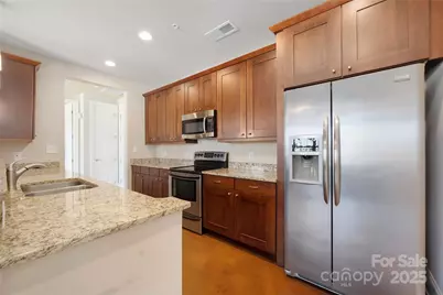 2338 Yadkin Avenue #407, Charlotte, NC 28205 - Photo 11