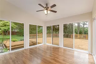 27 Country Rd, Hendersonville, NC 28791 - Photo 15