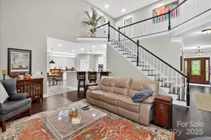 4713 Hanging Ivy Dr, Charlotte, NC 28215 - Photo 15