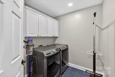 4713 Hanging Ivy Drive, Charlotte, NC 28215 - Photo 31