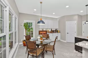 4713 Hanging Ivy Dr, Charlotte, NC 28215 - Photo 17