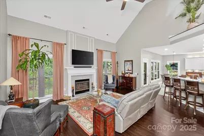 4713 Hanging Ivy Drive, Charlotte, NC 28215 - Photo 11