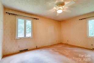 1329 Kings Cir, Shelby, NC 28150 - Photo 13