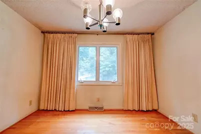 1329 Kings Circle, Shelby, NC 28150 - Photo 5