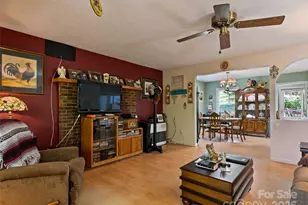 41 Vista Dr, Clyde, NC 28721 - Photo 17