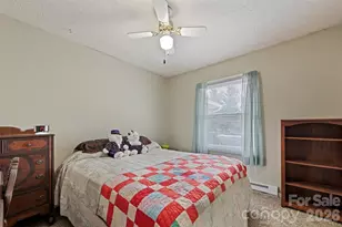 41 Vista Dr, Clyde, NC 28721 - Photo 17