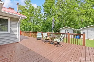 41 Vista Dr, Clyde, NC 28721 - Photo 3