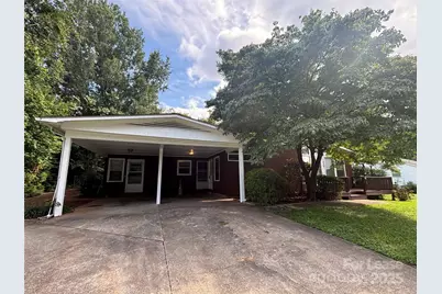 724 Oakdale Drive, Statesville, NC 28677 - Photo 3