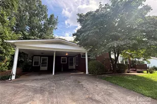 724 Oakdale Dr, Statesville, NC 28677 - Photo 3