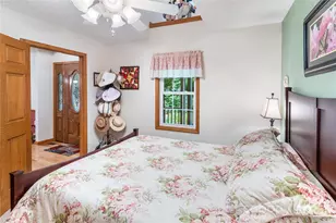 93 Hickory Dr, Maggie Valley, NC 28751 - Photo 17