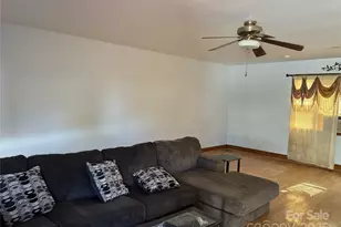 1504 Hunsinger Ave, Gastonia, NC 28052 - Photo 3