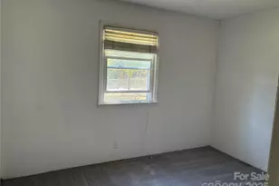 1504 Hunsinger Ave, Gastonia, NC 28052 - Photo 5