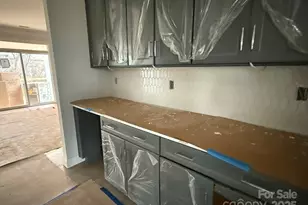 1345 Knob Crk Dr, Gastonia, NC 28054 - Photo 7