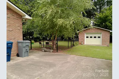 216 Williams Road, Harrisburg, NC 28075 - Photo 3